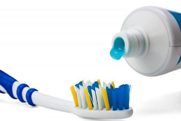 مسواک زدن موجب کاهش ریسک بیماری های قلبی عروقی می شود مسواک زدن موجب کاهش ریسک بیماری های قلبی عروقی می گردد